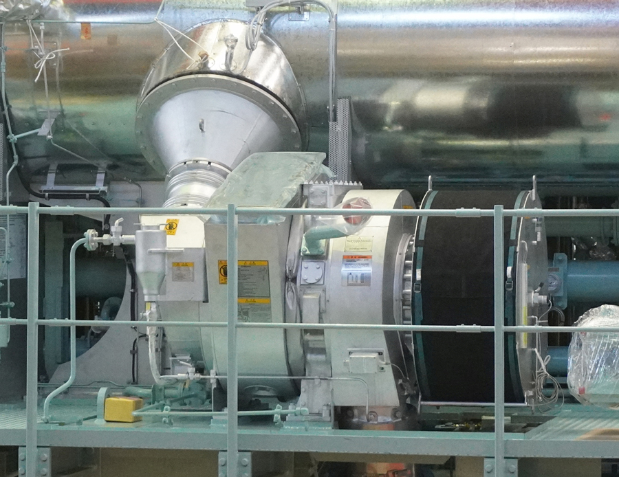 MET turbocharger installed in an engine manufactured by Mitsui E&S Machineryâ‘¡
