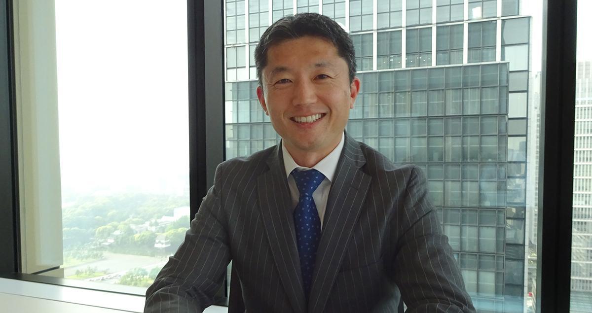 Cleaning up the cloud: decarbonizing the world’s data centers